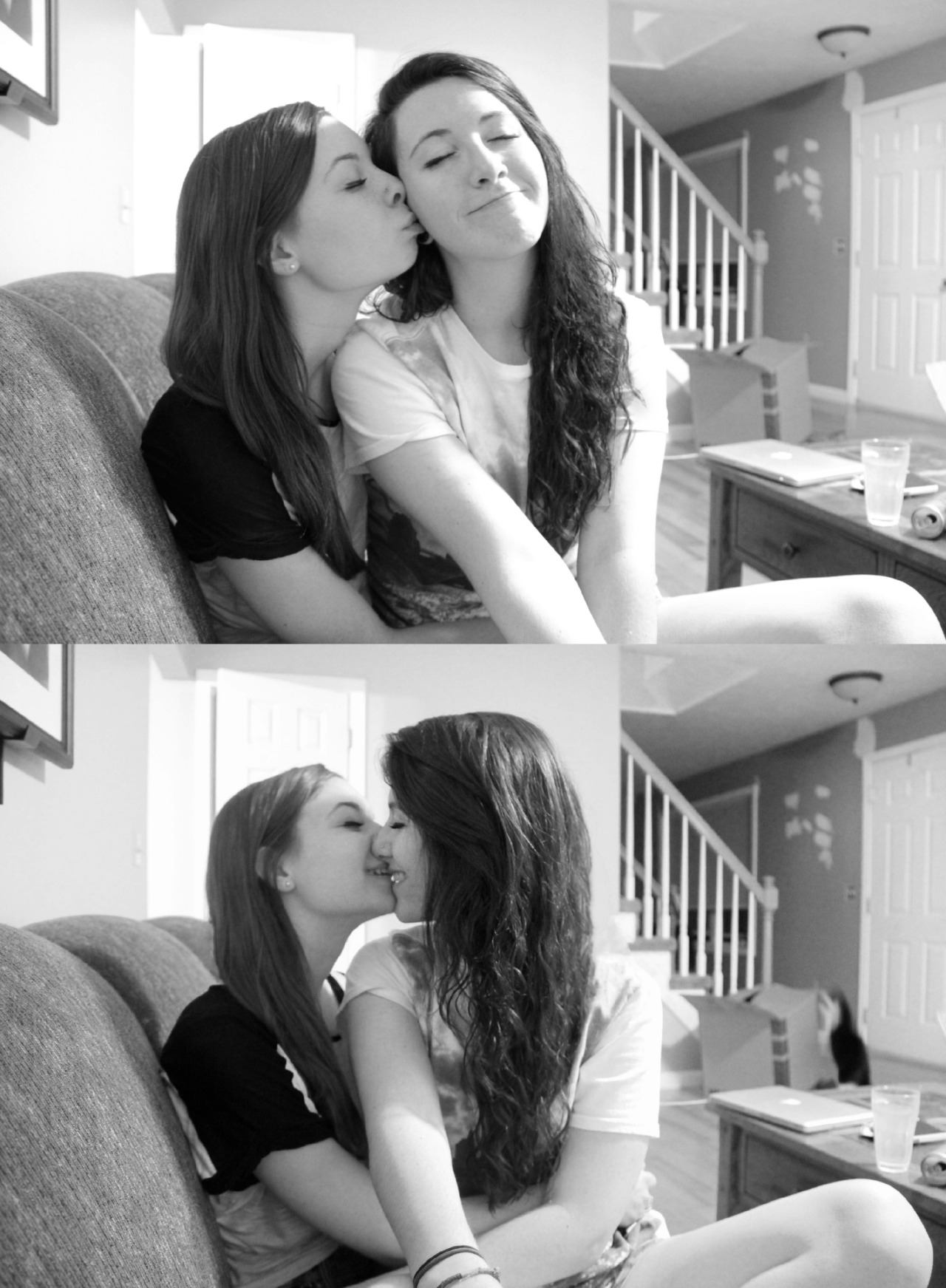 lipstick-lesbian:  lezobey:  lesbian blog (◕‿◕✿)  ←  ♀♡♀