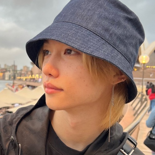 Lee Felix Icons.