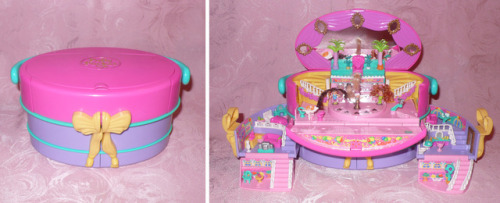 Polly Pocket, the big ones :P