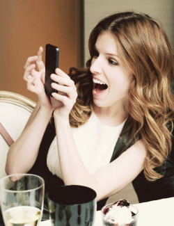 annakendrickdaily:  Anna Kendrick | Marissa Webb Launch Dinner (January 28, 2013) 