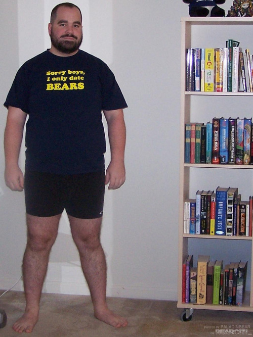 gltbears:  What a sexy man
