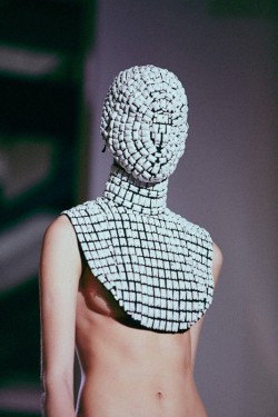 airvei:  simulated:  Maison Martin Margiela F/W 2013   PURE FASHION 