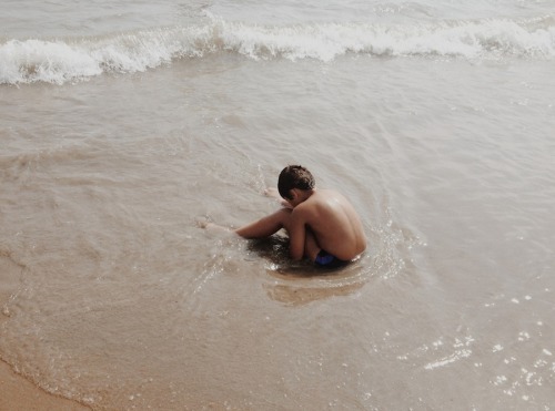 untrustyou:  Caiti Borruso 