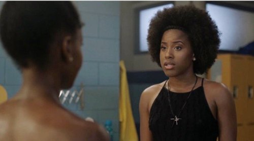 veronicadvalle: @ashabrom​: Tomorrow on #Riverdale, my fro makes an appearance to tell Josie ho