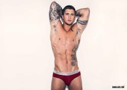 benniedenton:  WELL HELLO Towie’s Dan Osborne !!