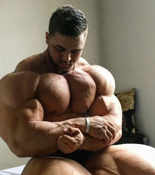 Such A Pity One Can`t See His Nipples, Then Again......... REAL .... Or `assisted`?
