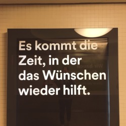 ost-kreuz:  “Es kommt die Zeit, in der das Wünschen wieder hilf.” | IG: berlias