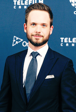 heartsuits:Patrick J. Adams arrives at the 2015 Canadian Screen Awards