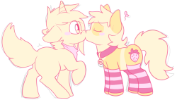 questionablepanda:  kissies~♥  I dunno who they are, but this is adorable as fuck. &lt;3