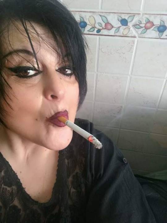 smokingmature: