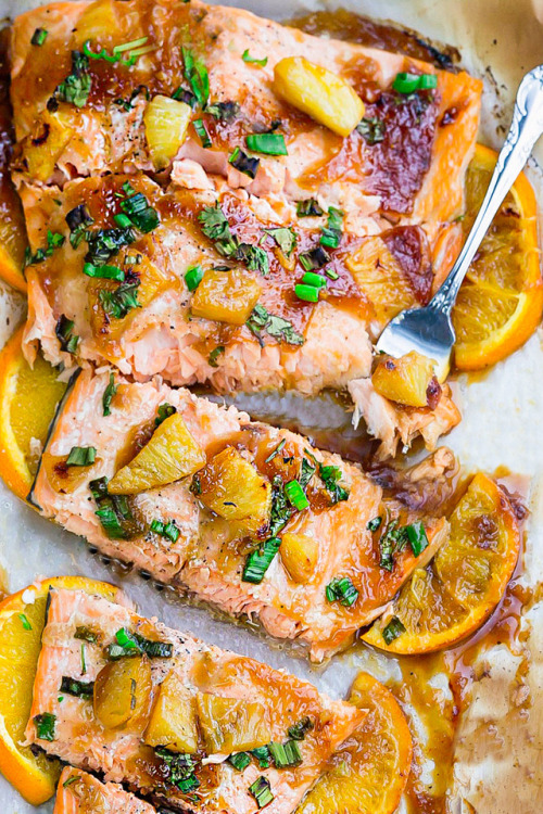 daily-deliciousness:Pineapple orange teriyaki salmon