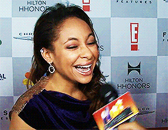the-absolute-best-posts:  highlyscandalised: Raven Symone being, well, Raven. + 