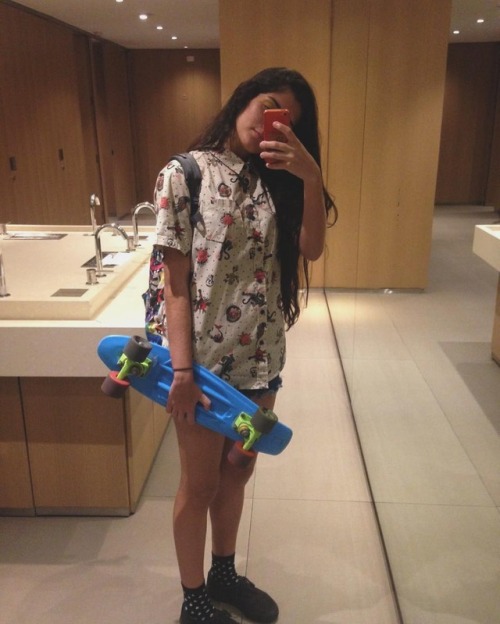 http://streetgrl.tumblr.com/post/158199249557