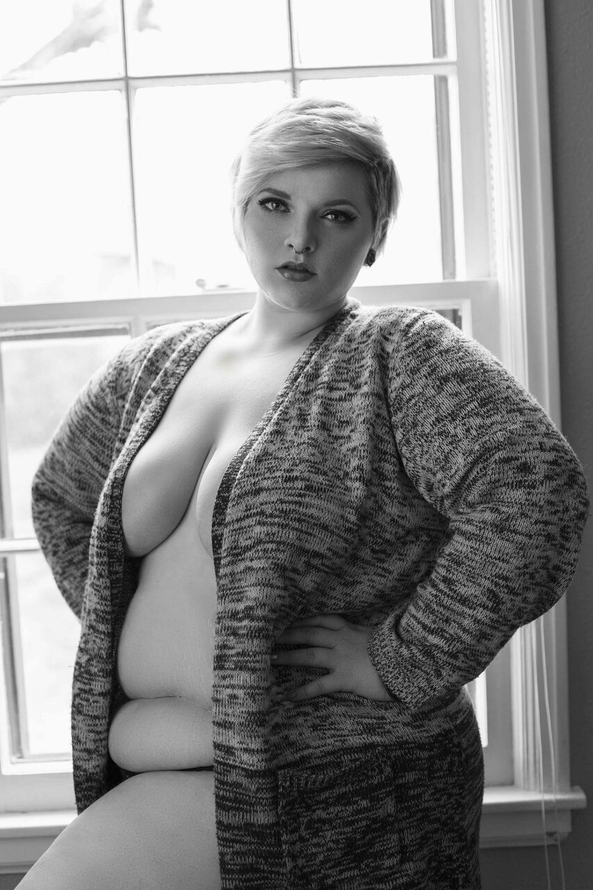 rollsofdestiny:  Model: Charity (rollsofdestiny) Photographer: eleven