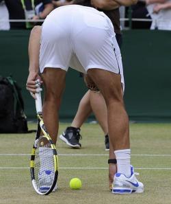 malesportsbooty:  Rafael Nadal 