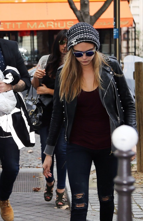 fiftyshadesofcara: 28/9/14 - Cara Delevingne arriving at Paris Fashion Week .