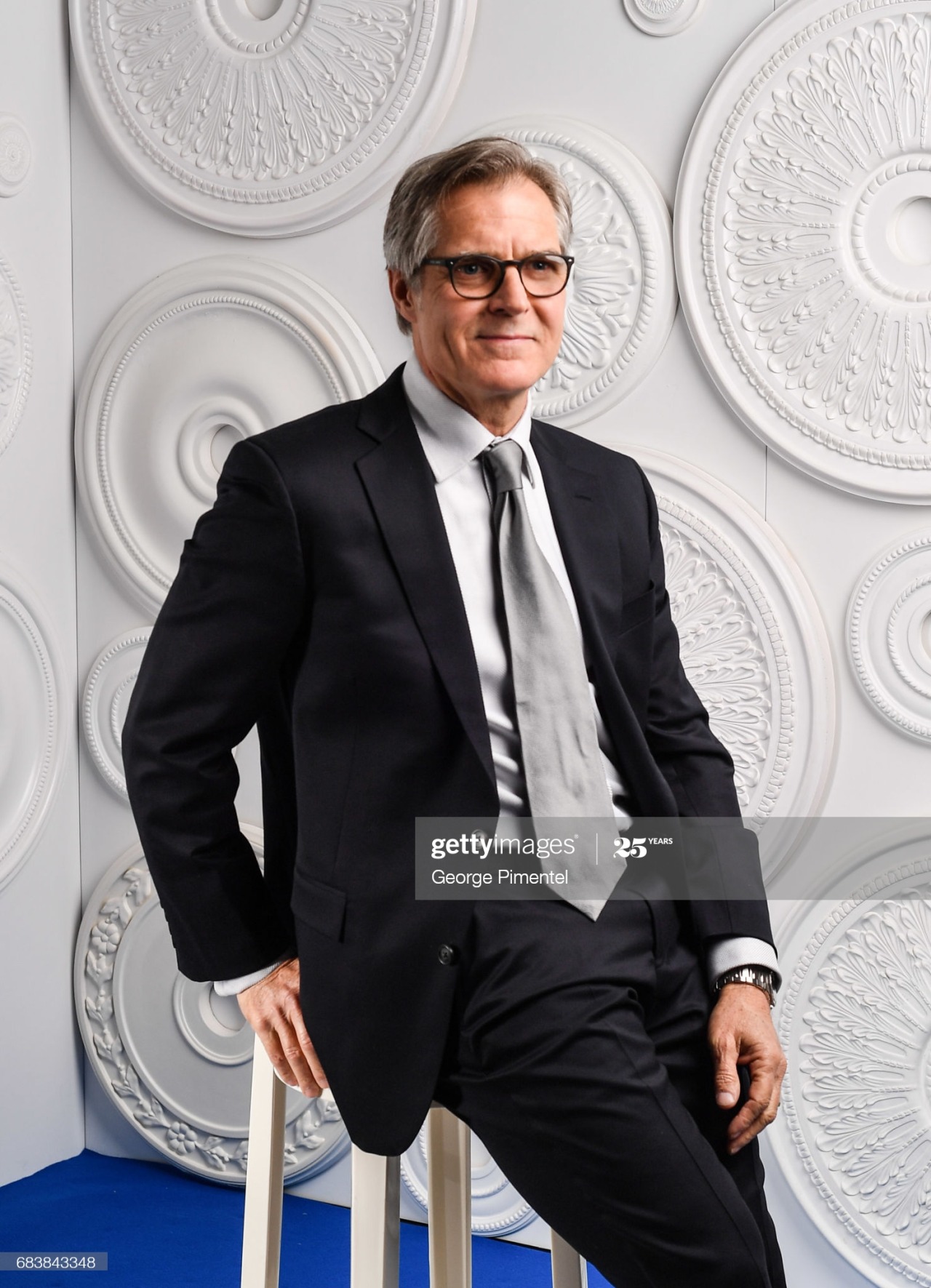 destin-friends:sziapuka:takahashikiyotaka:my favorite 3046👨‍❤️‍👨❤️🥰😍Love Henry Czerny….. he’s a MEGA DILF