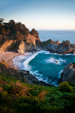 instvnct:  McWay Falls : (Michelle Lee) 