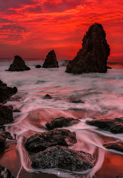 land-s-end:   The Moment on Rodeo Beach by