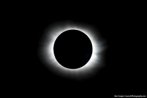 Porn photo the-actual-universe:Solar Eclipse 2015 ICYMI