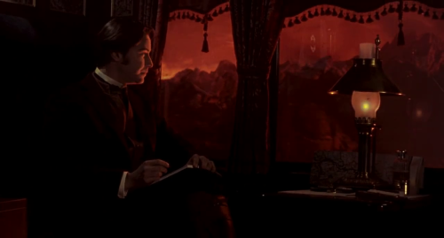 shattereddteacup:Bram Stoker’s Dracula