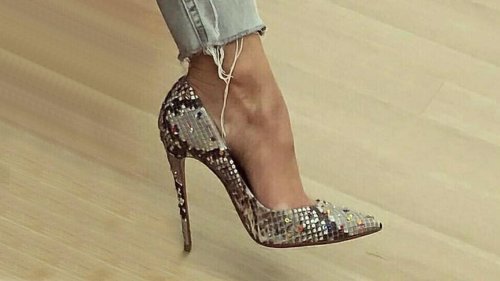 snaeskin heels