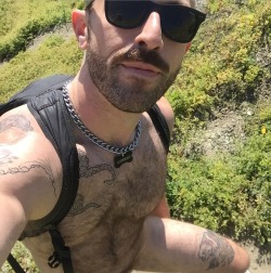 scotter81:  Naked beach day