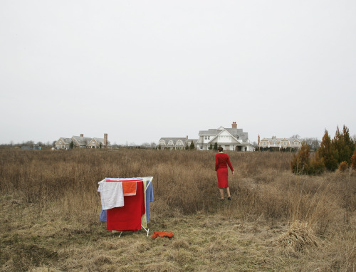 flashofgod:Bastienne Schmidt, The Laundry and Mac Mansions, Bridgehampton, 2008.