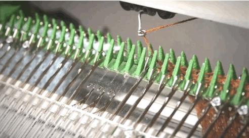 fuckyeahhardfemme:wetheurban:DESIGN: OpenKnit - the 3D Clothing PrinterOk, still no commercial flyin