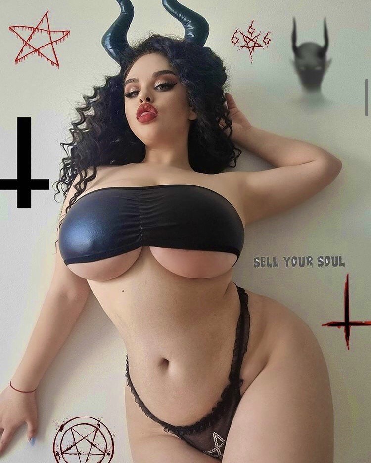 tittyfuxfr:Tits&amp;Ass