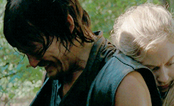 rinmaidtsuoka: favorite twd character meme | four relationships [¾] beth & daryl 