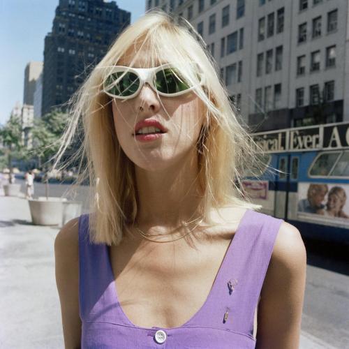 thebloomsdayreport: New Yorkers On Their Lunch Breaks In The 1970s, by Charles Traub