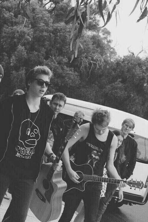 B&W aesthetic