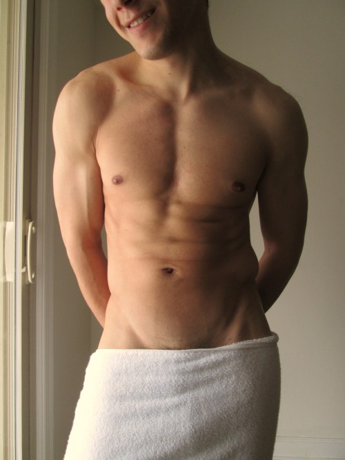 texasfratboy:love a boy in a towel and nothin’ else - and this boy is perfect no matter what side you look at!