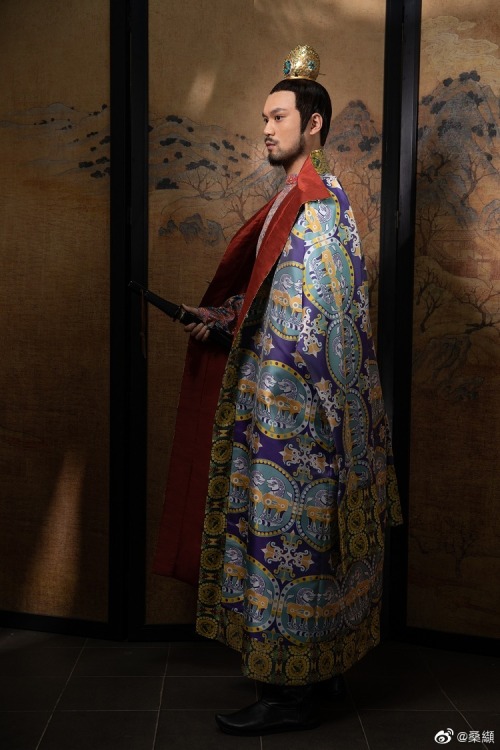 tang dynasty fashion by 传统装束复原