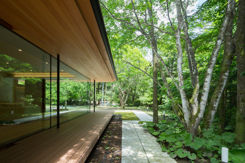 labellamacchina:Yokouchi ResidenceKaruizawa, JapanKidosaki Architects StudioPhotographs: 45g Photography -  Junji Kojima