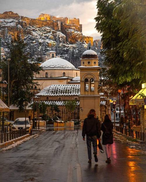 Μοναστηράκι Αθήνα ~ Monastiraki, AthensHellenic Winters