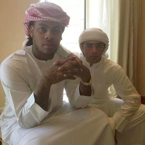 toshii-baby:When her Dad says “only Muslims”…