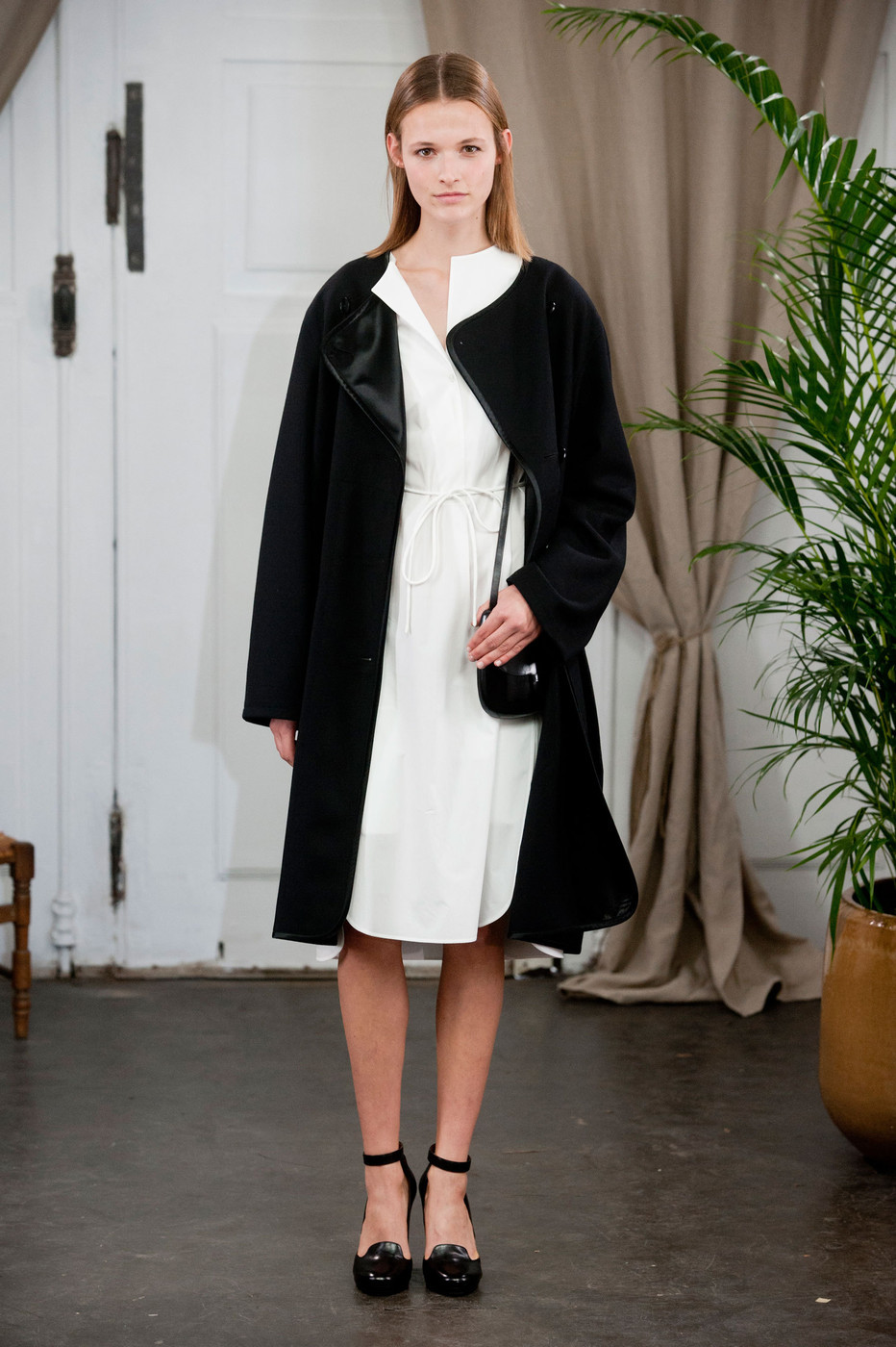 gaptoothbitch:  CHRISTOPHE LEMAIRE SS 2014