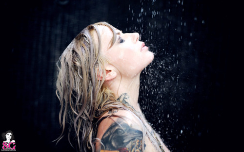 suicidegirlslover:  Vice Suicide 