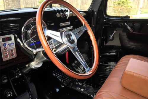 utwo: 1944 DODGE POWER WAGON CUSTOM PICKUP © barrett jackson