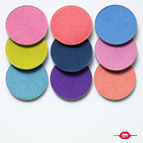 Colors galore, yes please! #MAKEUPFOREVER