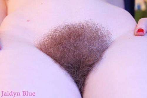 Very, very, nice and hairy. adult photos