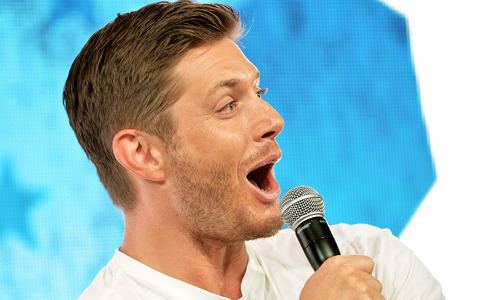 dancewithmejensen:  Nerd HQ // Comic Con 2014 x 