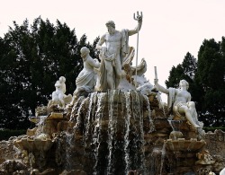 hadrian6: The Fountain of Neptune. Schonbrunn Palace. Vienna Austria.                             http://hadrian6.tumblr.com