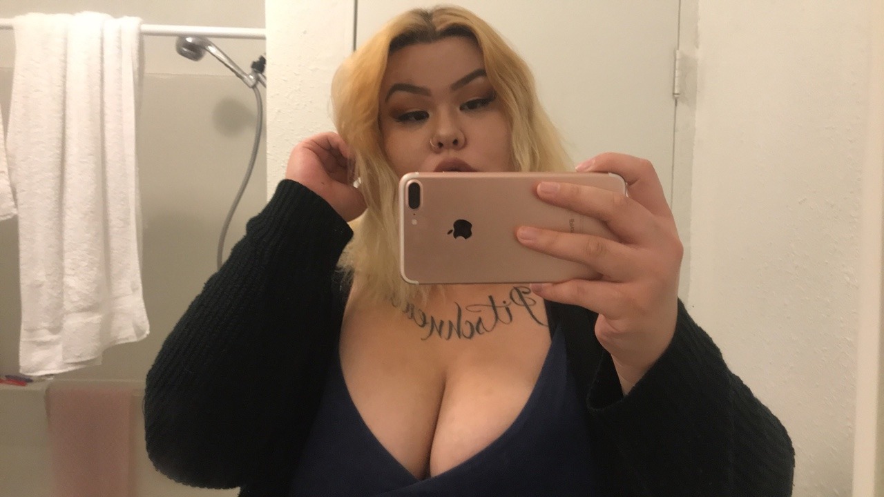 sleepykittyqueen:  Snapchat / Superkassikat 💞💞 SHOWWWW SOME LOVVVE BITCCCCCCH