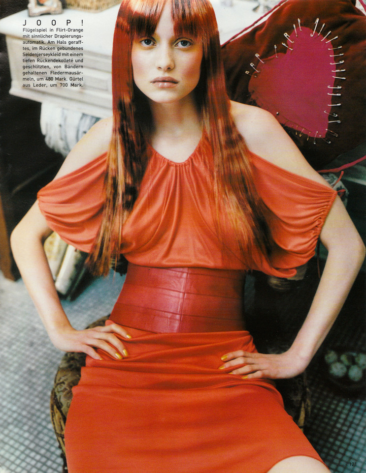 vodis: Sexy ChicVogue Deutsch January 2001ph. Ruven Afanador