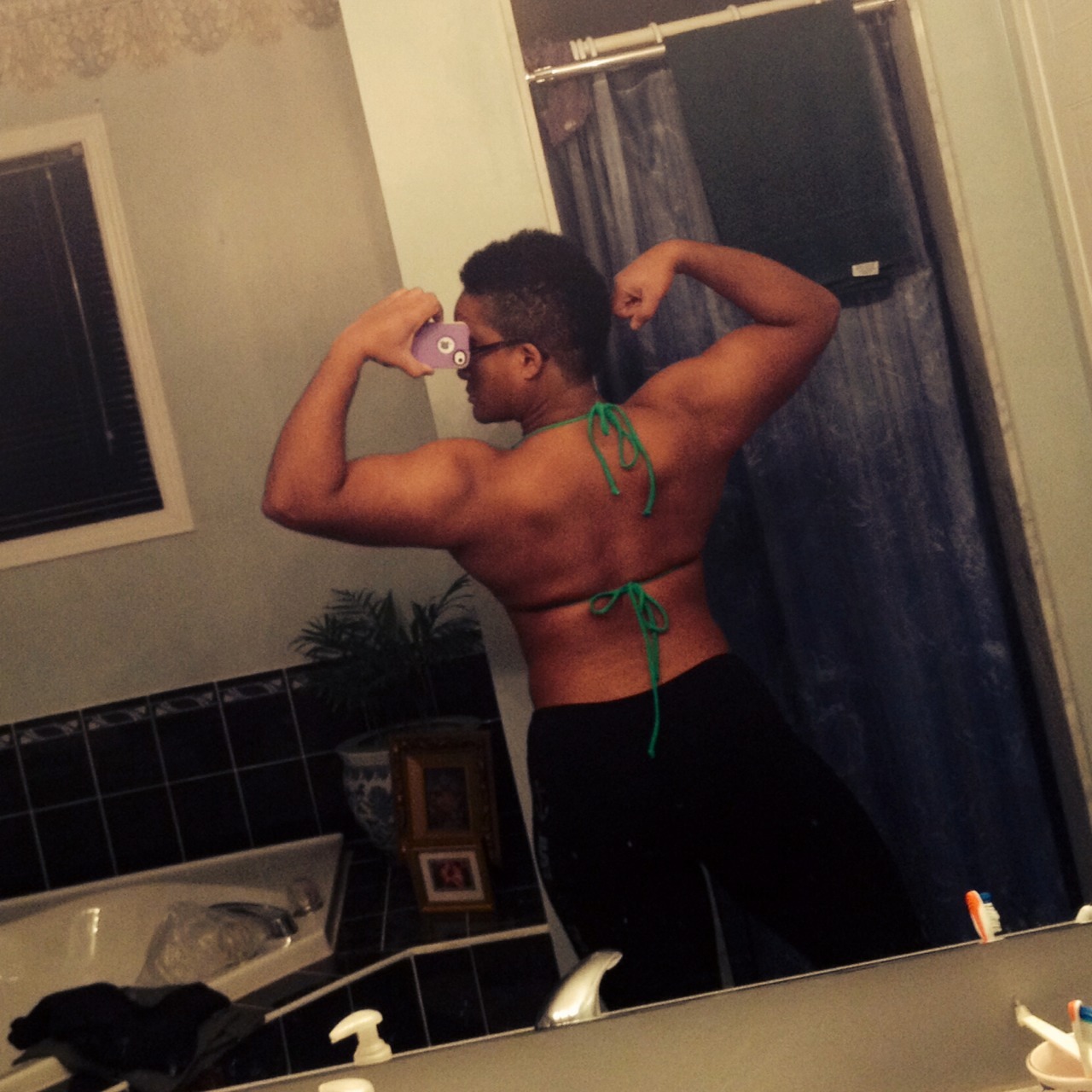 tenacitystrength:  I was doing some research on posing tonight. If I end up being