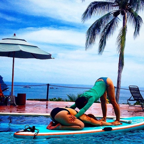 Happy Monday! Life is Good. Our #supyoga #teachertraining is a lot of hard work, (as you can see), b