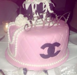 chanel-and-louboutins:  My friend’s cake #tbt
